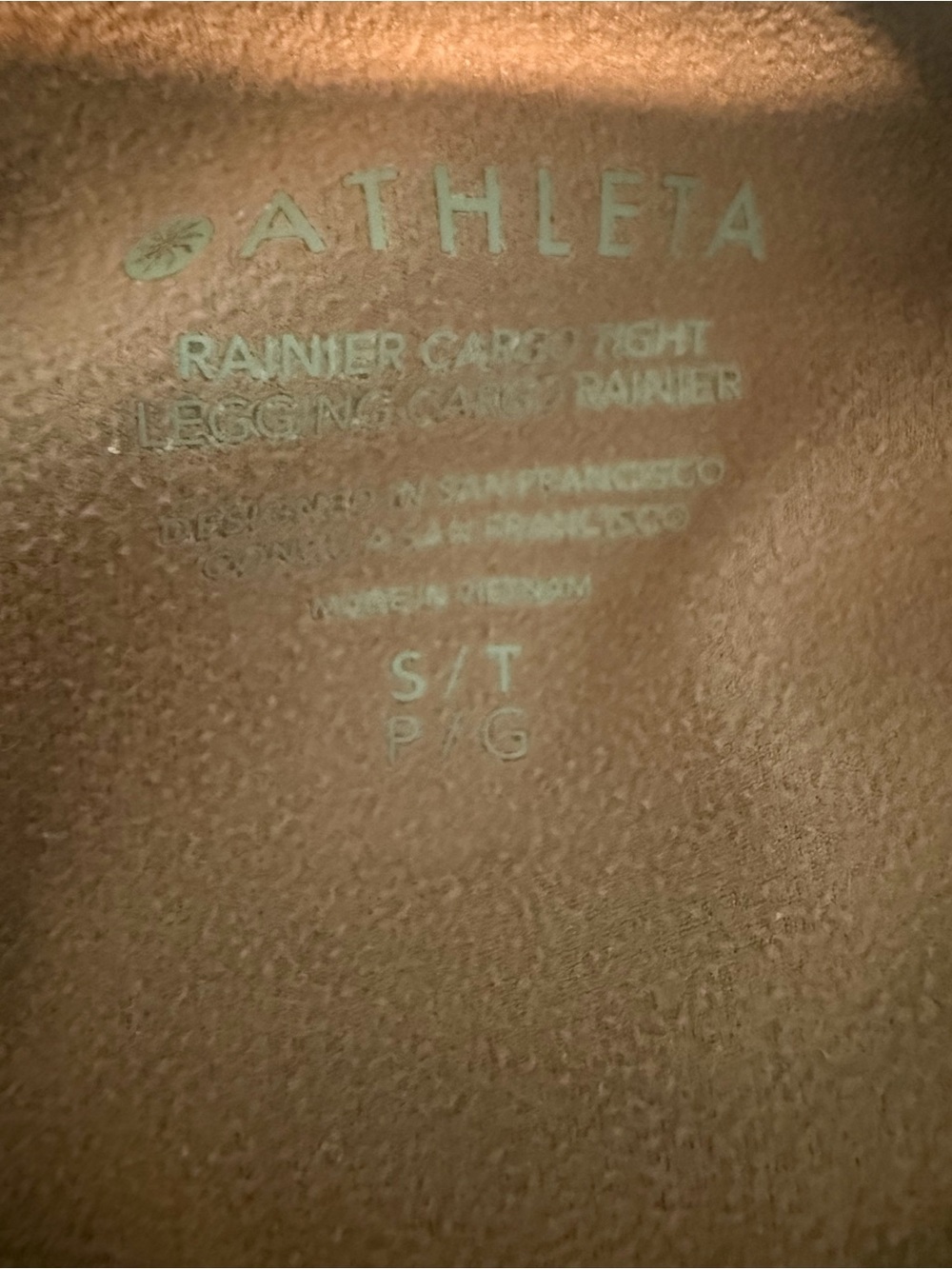 Athleta Rainier High Rise Cargo Tight in Smoky Rose Women’s size Small Tall - Picture 6 of 10